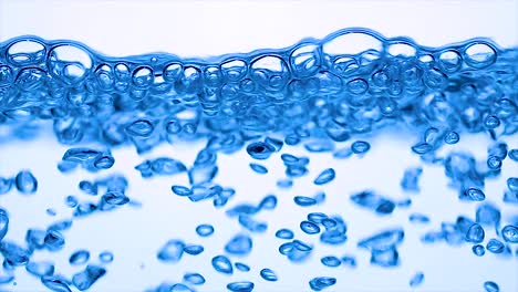 Close-up-water-in-slow-motion