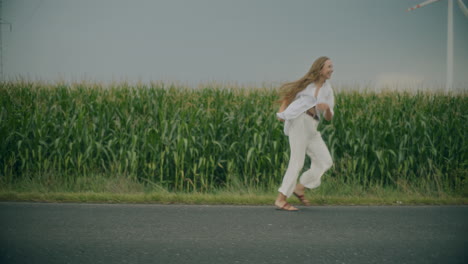 woman dancing while walking