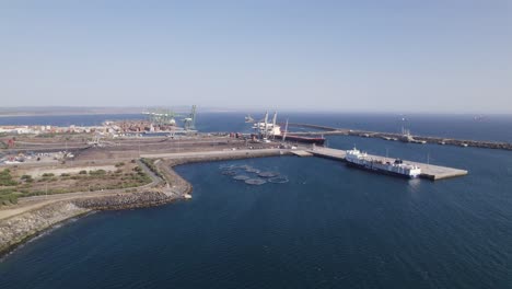 establishing shot of sines industrial port