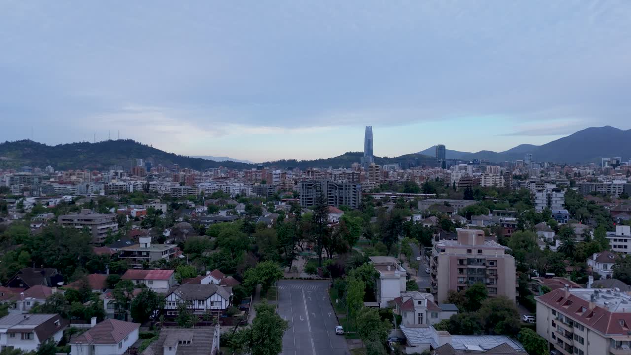 산티아고 데 칠레 금융 지구 겨울 아침에 타임  ⁇ 스 프로비덴시아