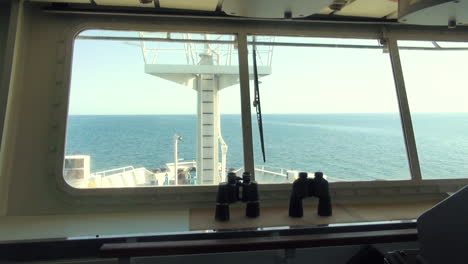 puente de navegación de la rueda del capitán del barco, control del barco, volante