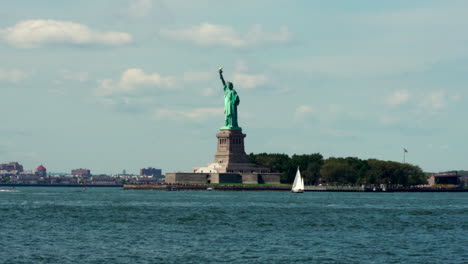 statue of liberty summer view from governor island