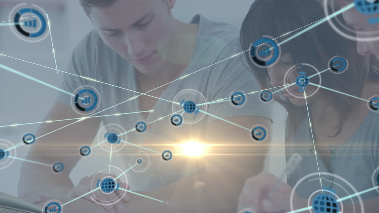 다양한 사람들에 대한 아이콘과의 연결 네트워크의 애니메이션