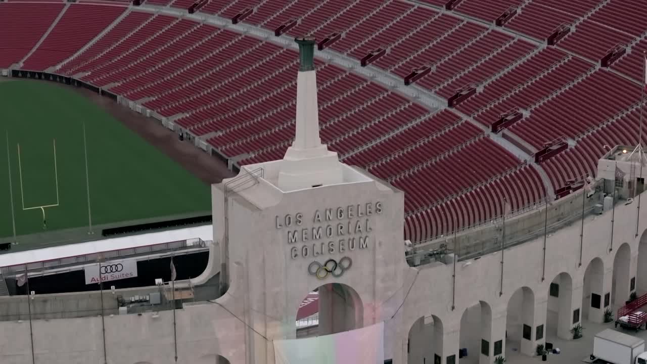 Los Angeles Memorial Coliseum Olympic stadium, University of Southern California Trojans football team - rising aerial