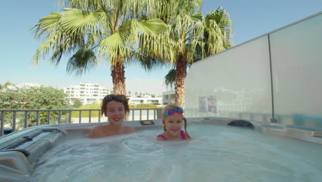 Siblings-in-Outdoor-Balcony-Tub