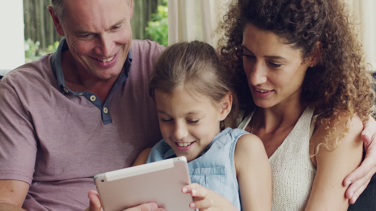 Condividere interessi online in famiglia