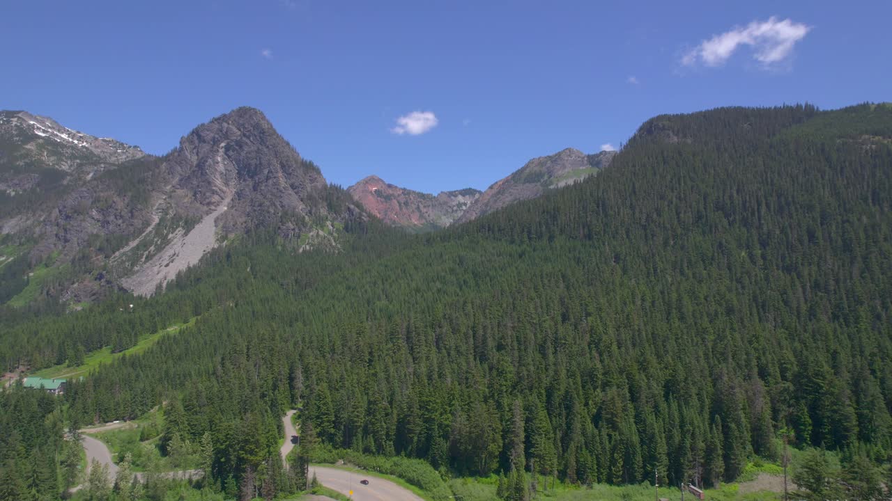 Video drone di Snoqualmie Pass, Washington centrale