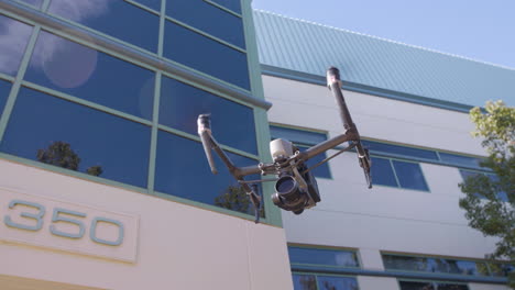 toma de dji inspire 2 flotando
