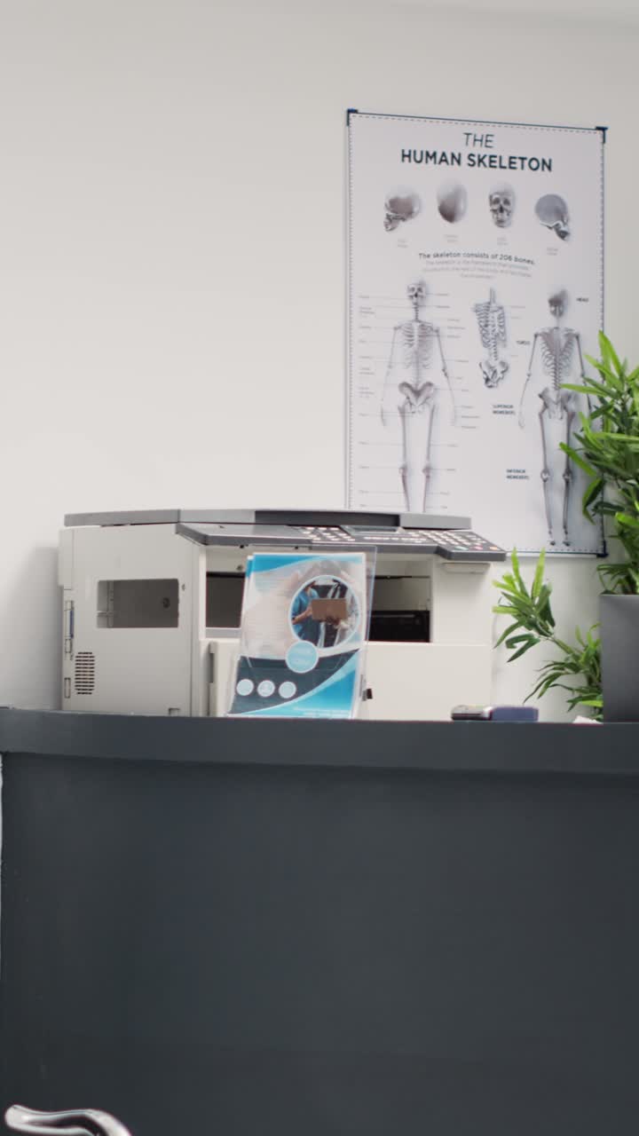 Vertical video: Reception front desk in medical clinic