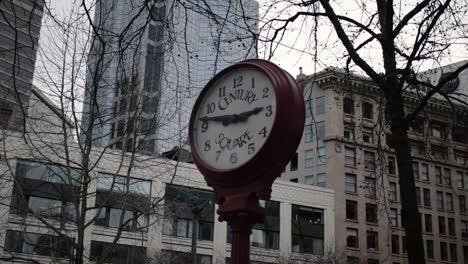 slow motion downtown seattle city square clock
