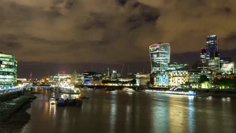 London-Skyline-Dark-05