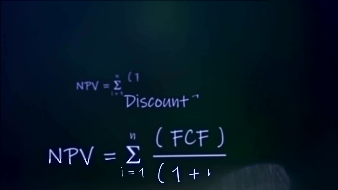 la fórmula matemática en la animación de fondo de tono azul de la pizarra.