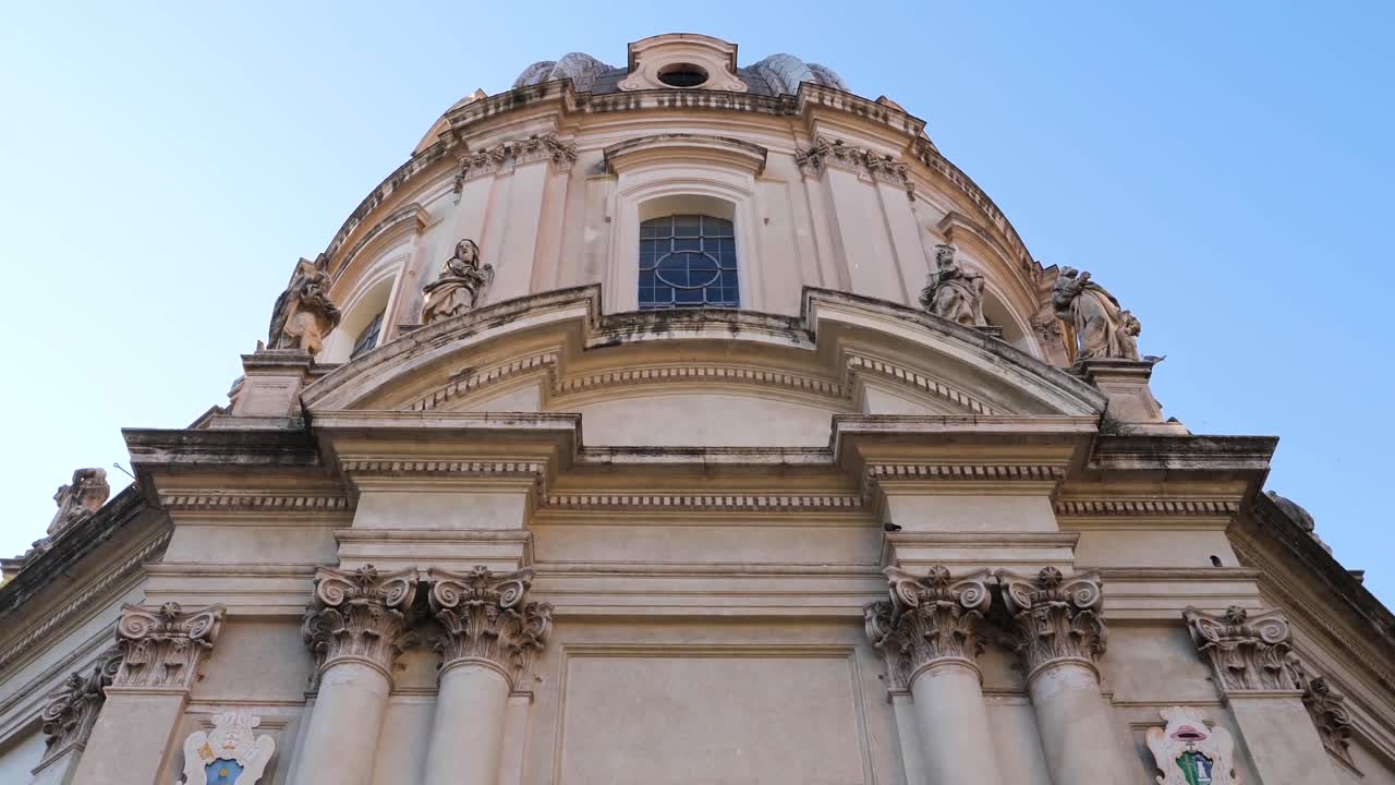 바실리카 울피아, 로마, 이탈리아