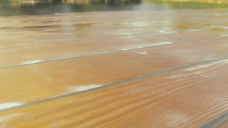 Fiberglassed cabin boat roof with layer of Epoxy