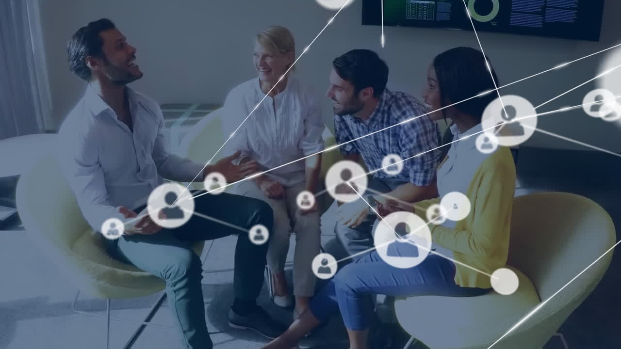 사무실에서 다양한 사업가들과의 연결 네트워크의 활성화