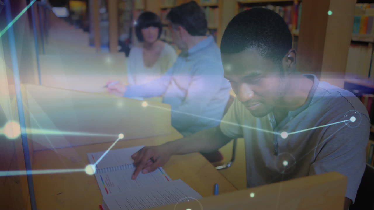 animación de la red de conexiones sobre los estudiantes