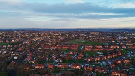 Casas-Adosadas-De-Ladrillo-Rojo-En-El-Reino-Unido