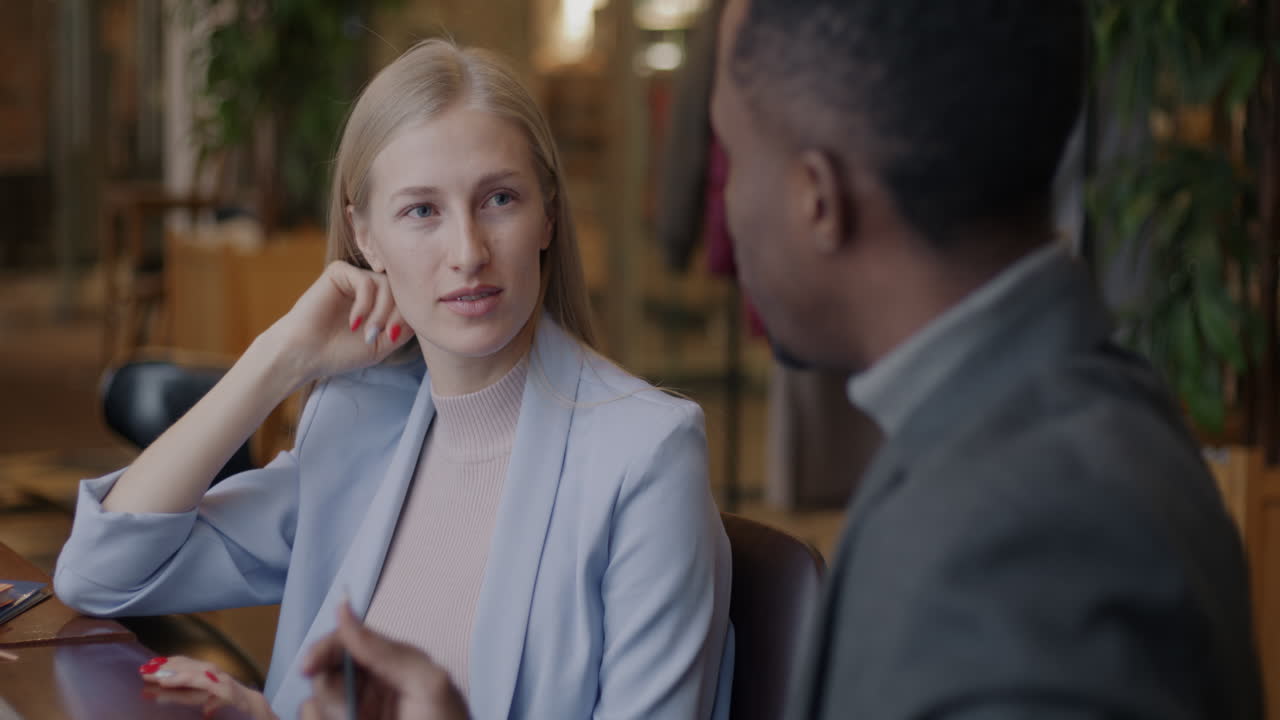 reunión de negocios en un café