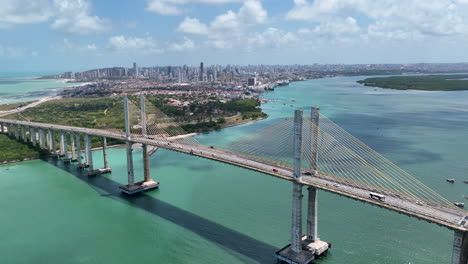 puente de cable en natal, río grande del norte, brasil