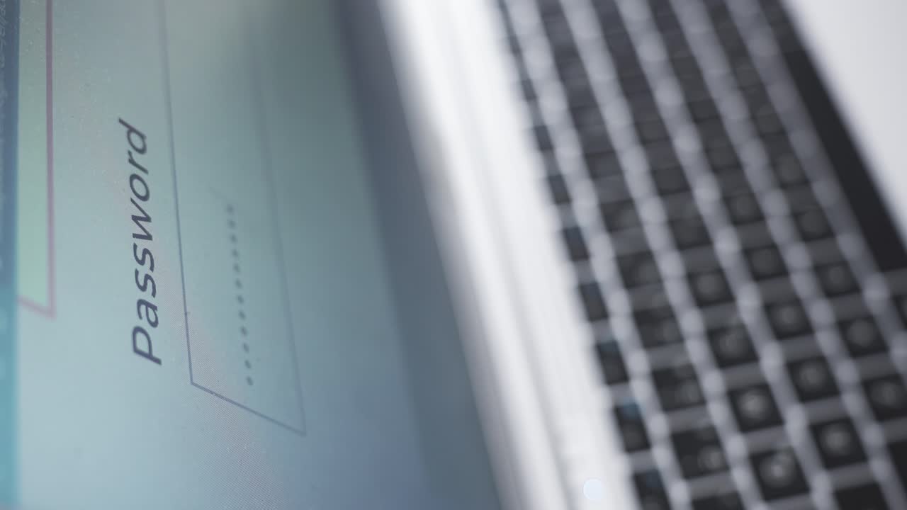 la persona que ha introducido la contraseña del portal en el ordenador.