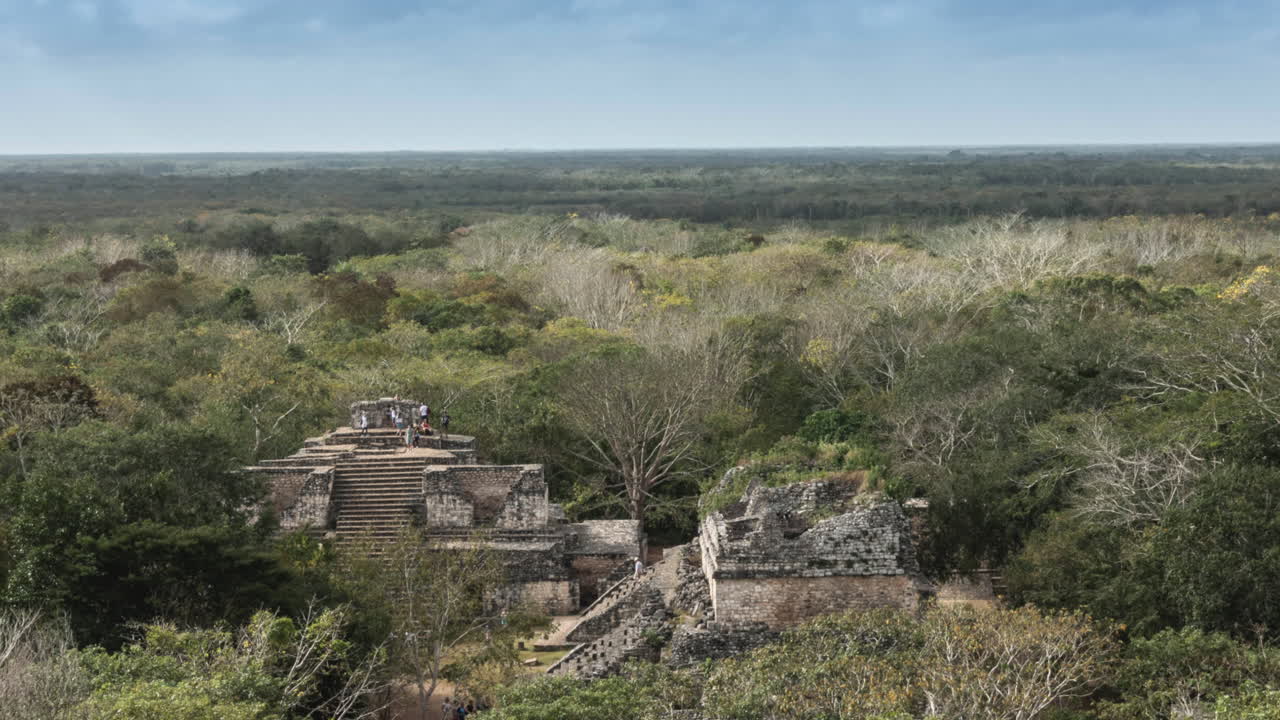 trucking de lapso de tiempo en las ruinas mayas de ek balam en yucatán, méxico, cerca de valladolid