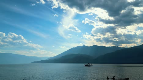 Speed-Boat-in-Kootenay-Lake-British-Columbia-Canada