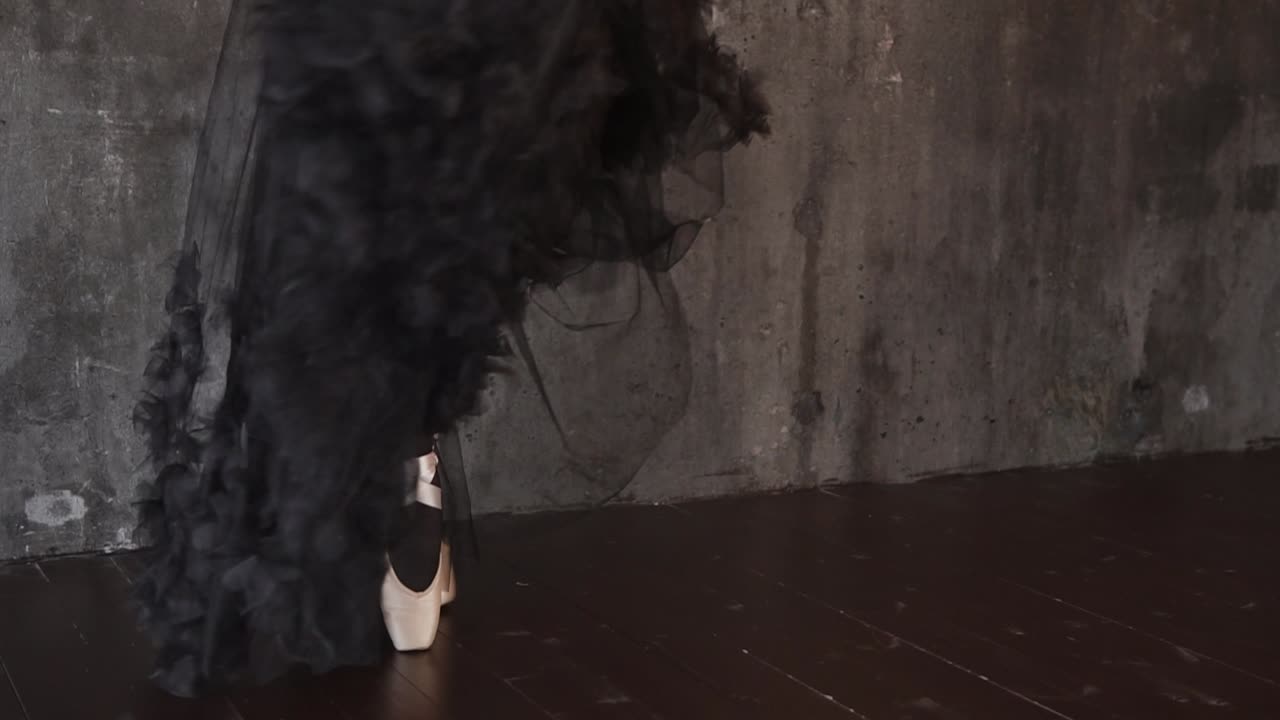 bailarín de ballet de negro