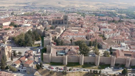 Calles-De-La-Ciudad-Histórica-En-Verano