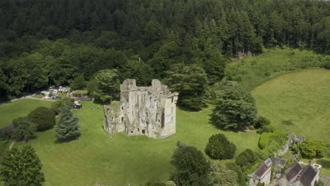 Lord-Lovells-Castle-ruins-in-beautiful-Wiltshire-countryside-on-a-summers-day