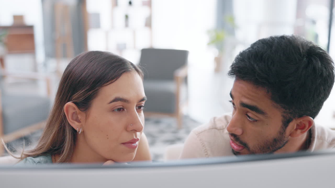 사무실에서 토론, 팀 및 비즈니스 사람들