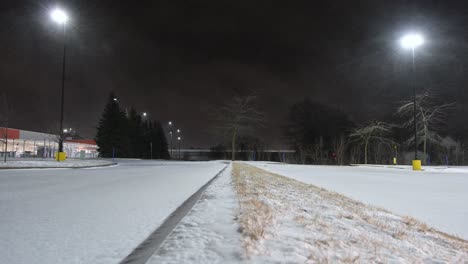 Access-road-to-the-city-of-Saint-Jean-sur-Richelieu,-during-heavy-snowfall,-Québec,-Canada