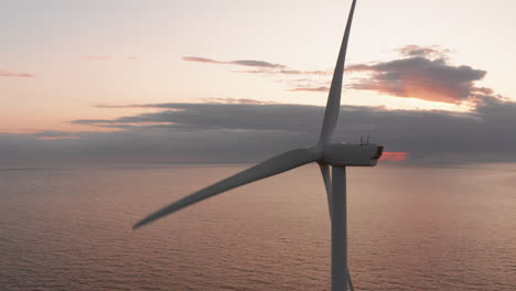 Windturbines-during-sunset-on-the-island-Neeltje-Jans,-the-Netherlands