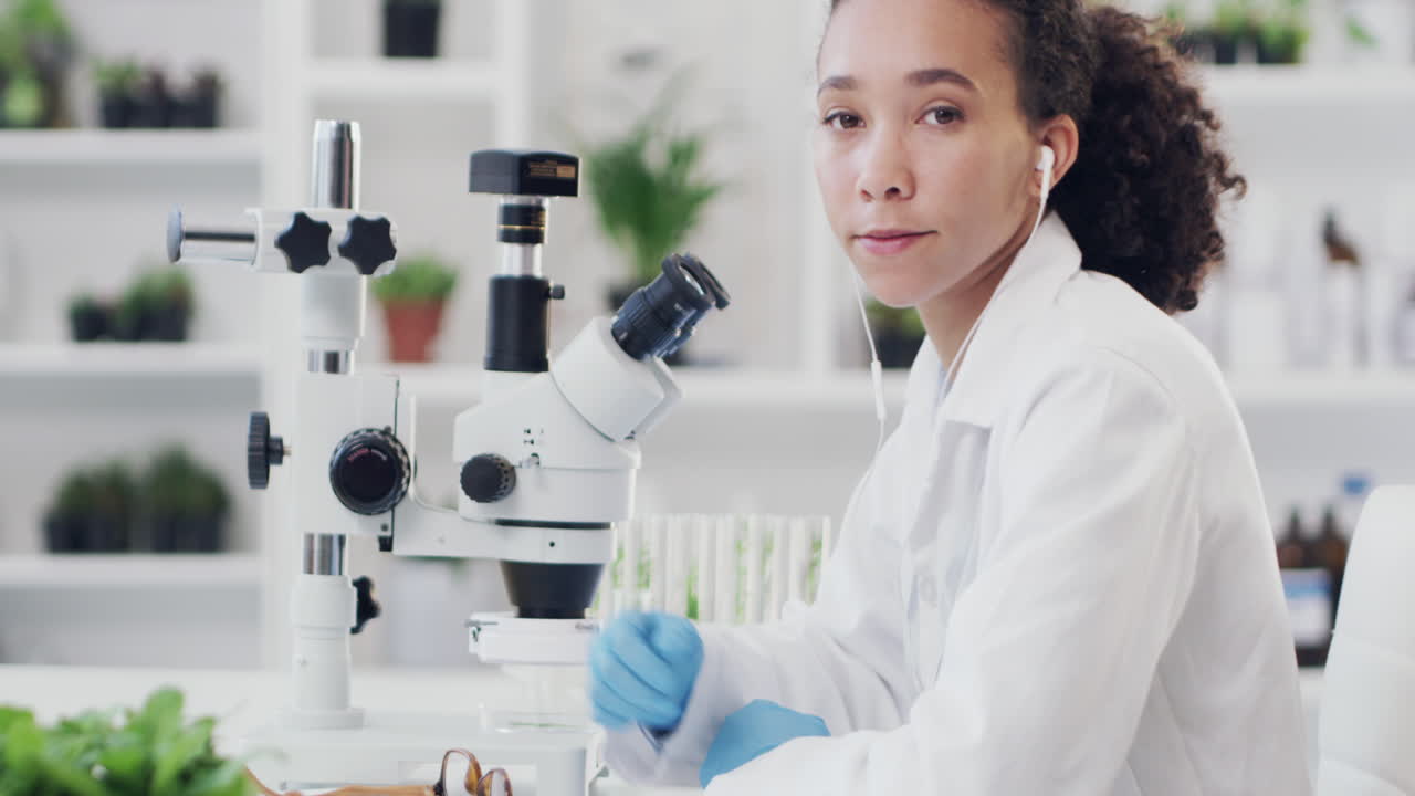 She's an expert at solving scientific mysteries