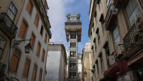 Ascensor-De-Santa-Justa-En-El-Centro-Histórico-De-Lisboa,-Portugal