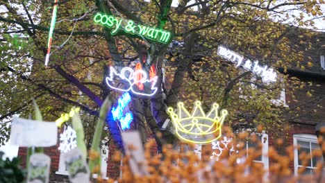 Christmas-Lights-Above-a-Market-Stall-in-UK-Town