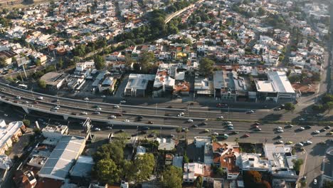 Rodada-Con-Drone-De-La-Ciudad-De-Queretaro,-4k