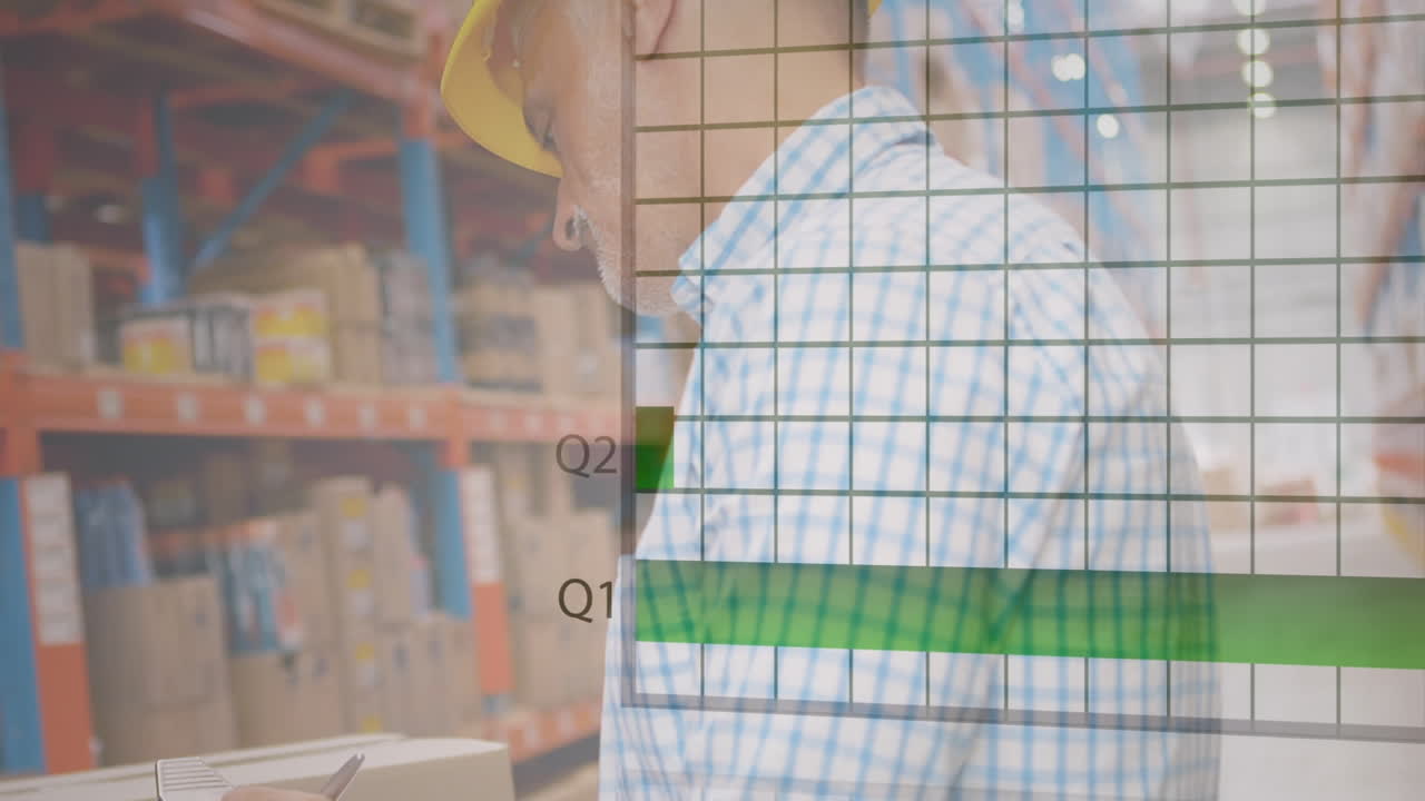 클립보드에 글을 쓰는 백인 남성 자원봉사자에 대한 통계 데이터 처리 애니메이션