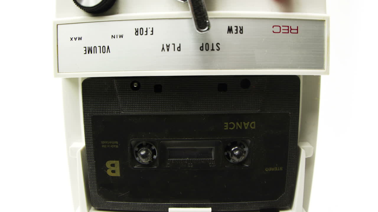 테이프 레코더 58