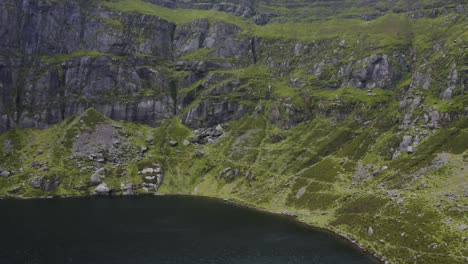 coumshingaun lough, waterford, irlanda-10