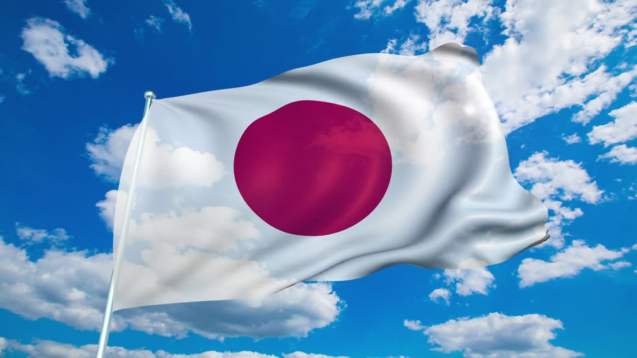 구름이 가득한 하늘을 배경으로 직물 구조로 된 일본 국기 (loopable)