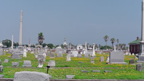 establecimiento de la estatua en el cementerio de la ciudad vieja en galveston, texas