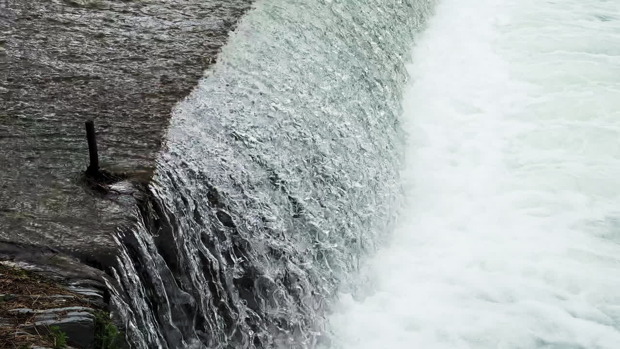 Waterfall in Slow Motion at coja