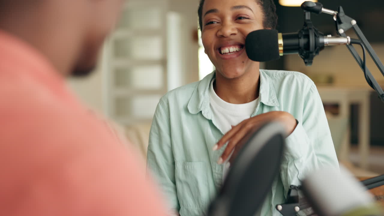 Black woman, radio microphone