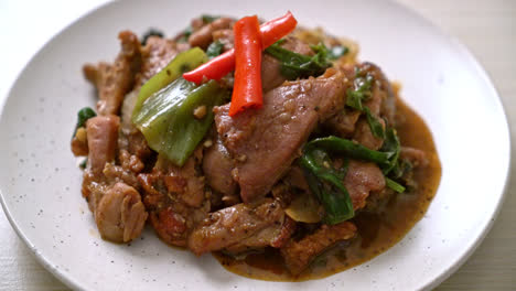 Stir-Fried-Black-Pepper-with-Duck---Asian-food-style