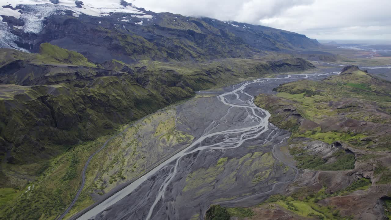Aerial Slow Dolly View Over Icelandic Thorsmork Landscape. Establishing Shot