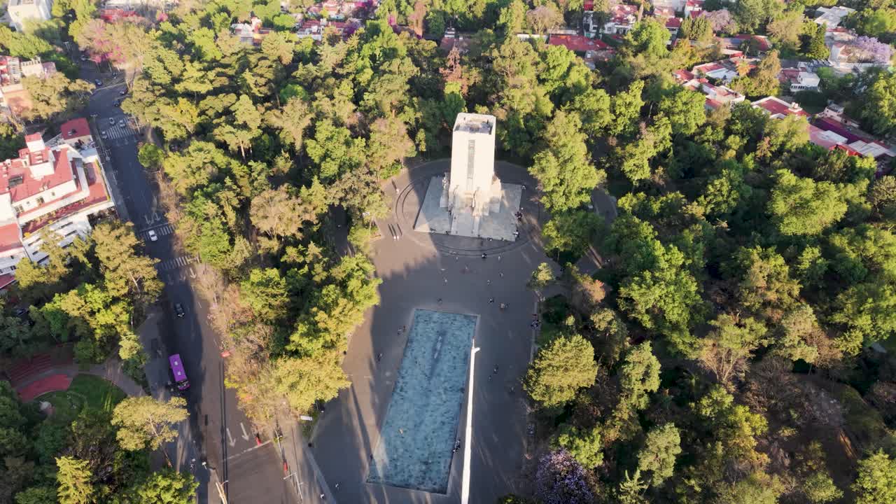 Aerial view of Alvaro Obregon Monument with La Bombilla Park, CDMX