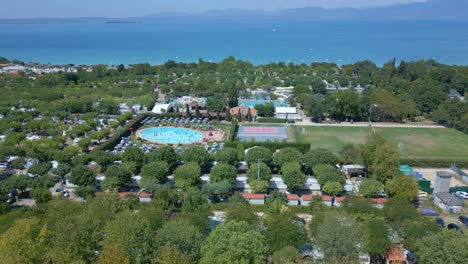 Incredibly-large-campsite-resides-next-to-an-amazing-Ocean-front-view