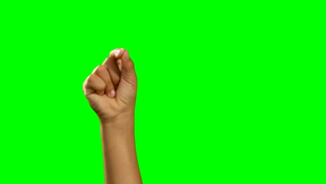 mano fingiendo usar una pantalla invisible