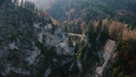 Herbstlandschaft-In-Bayern,-Deutschland-|-4k-Uhd-D-log-–-Perfekt-Für-Die-Farbkorrektur