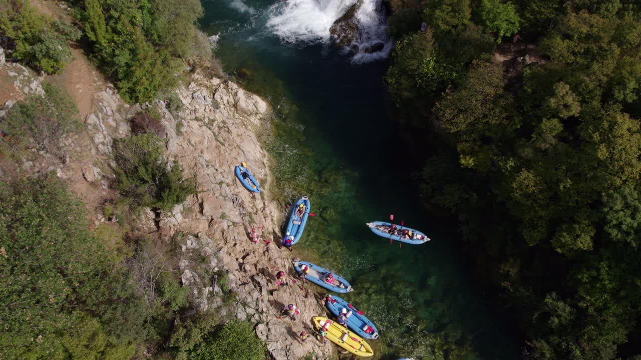 Kayak di gruppo sulla Zrmanja, Croazia